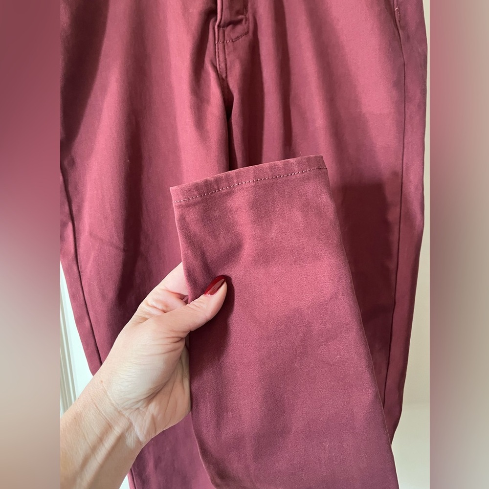 Denizen from Levi’s Mauve High Rise Skinny Stretchy Pants Women's size 8 - Picture 7 of 16